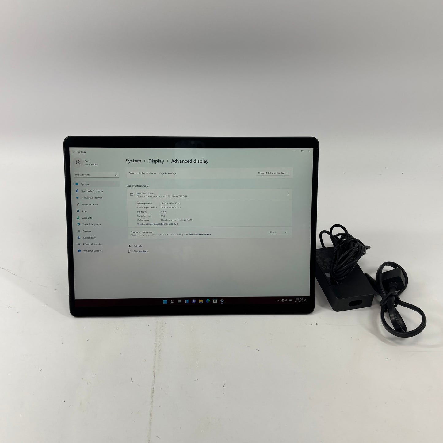 Microsoft Surface Pro X 1876 13.5" i7-1065G7 3.0GHz 8GB RAM 512GB SSD