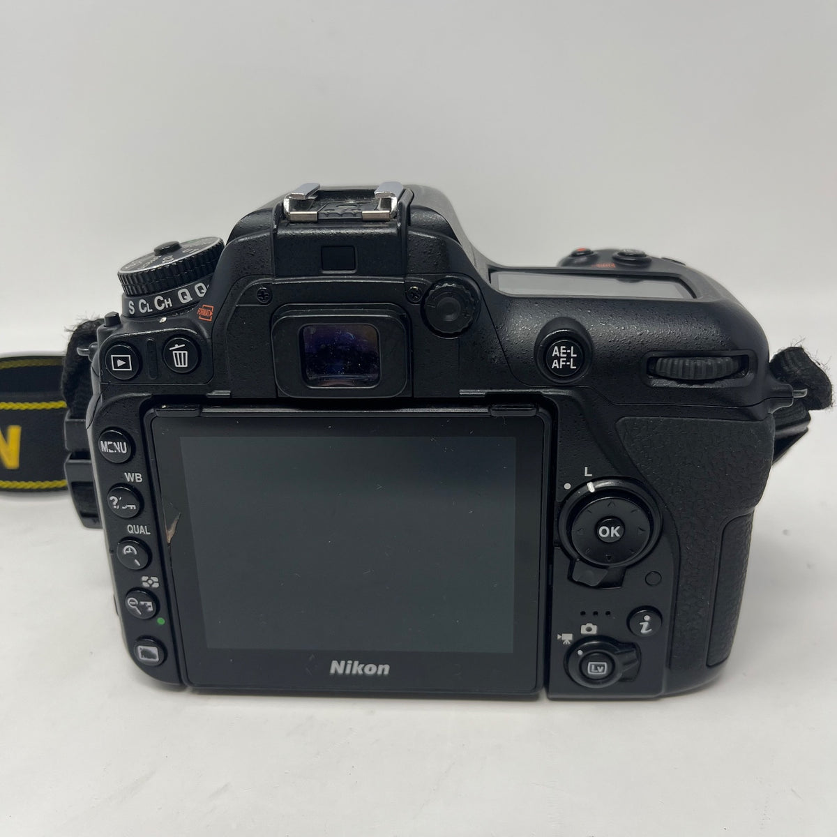 Nikon D7500 20.9MP Digital SLR DSLR Camera