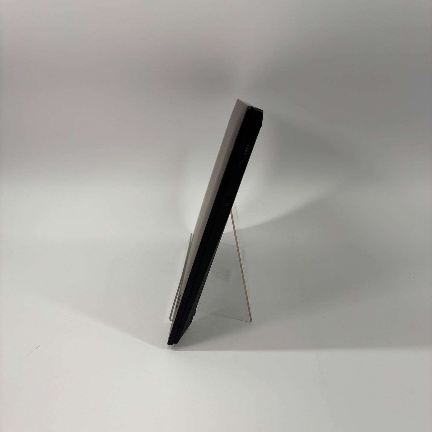 Lenovo ThinkPad X1 21CBS2KV00 14" i7-1270P 2.2GHz 16GB RAM 512GB SSD SSD