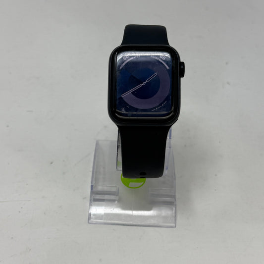 GPS Only Apple Watch SE 2nd Gen 40MM Black Aluminum Black Sport Band MR9X3LL/A