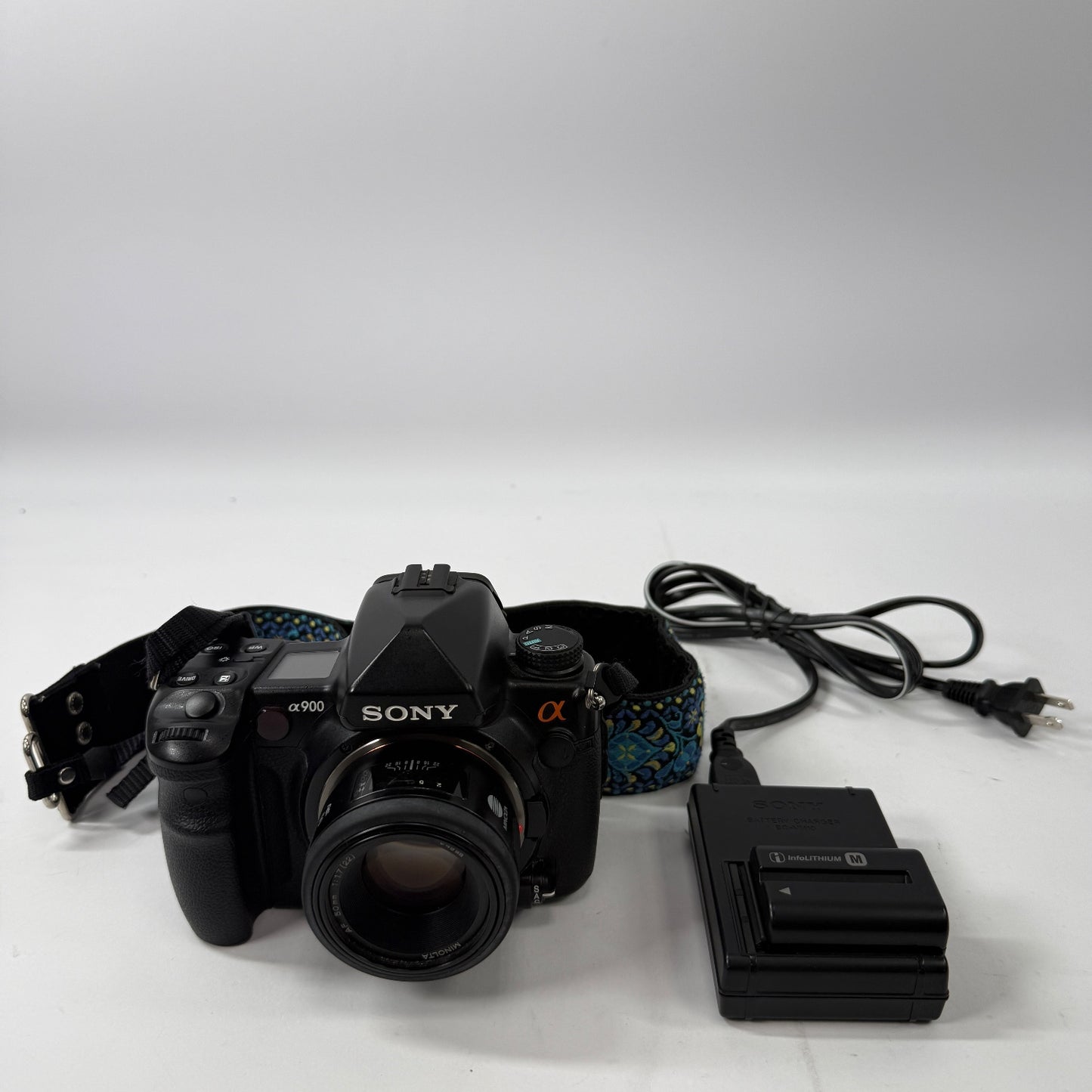Sony A900 24.6MP Digital SLR DSLR Camera 130,000 Shutter Count
