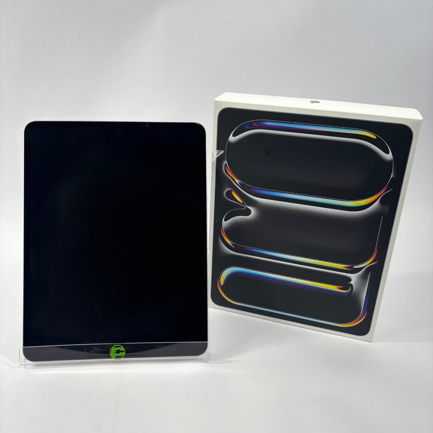 Factory Unlocked Apple iPad Pro 13" M5 2TB Silver ME8N4LL/A