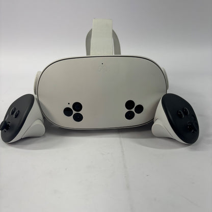 Meta Quest 3S 64GB VR System P97 No silicone cover