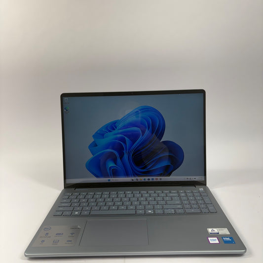 Dell Inspiron PF131F001 15" Core 7 150U 1.8GHz 32GB RAM 2TB SSD