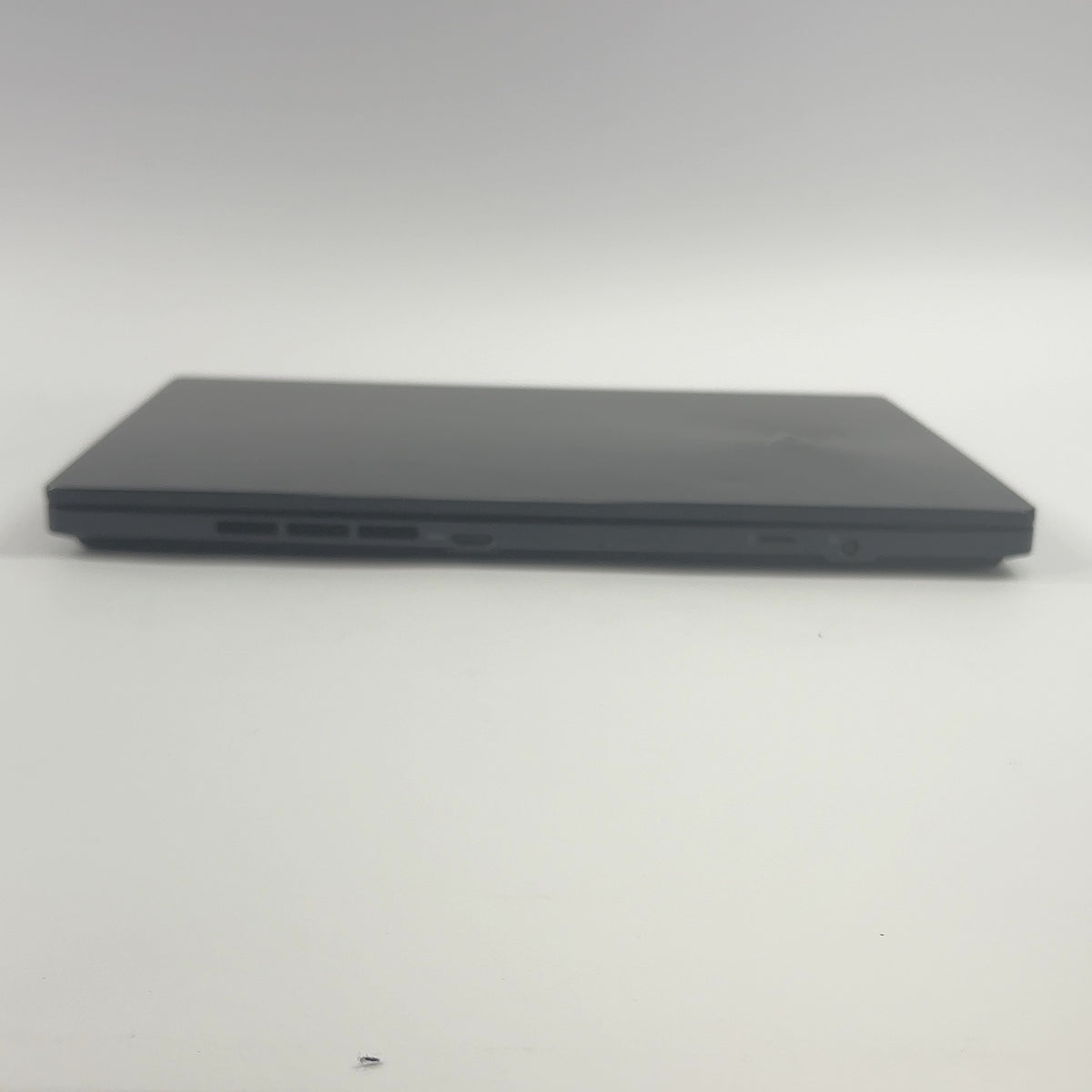 Asus Zenbook Pro 14 Duo  14" i7-12700H 16GB RAM 1TB SSD GeForce RTX 3050 Ti
