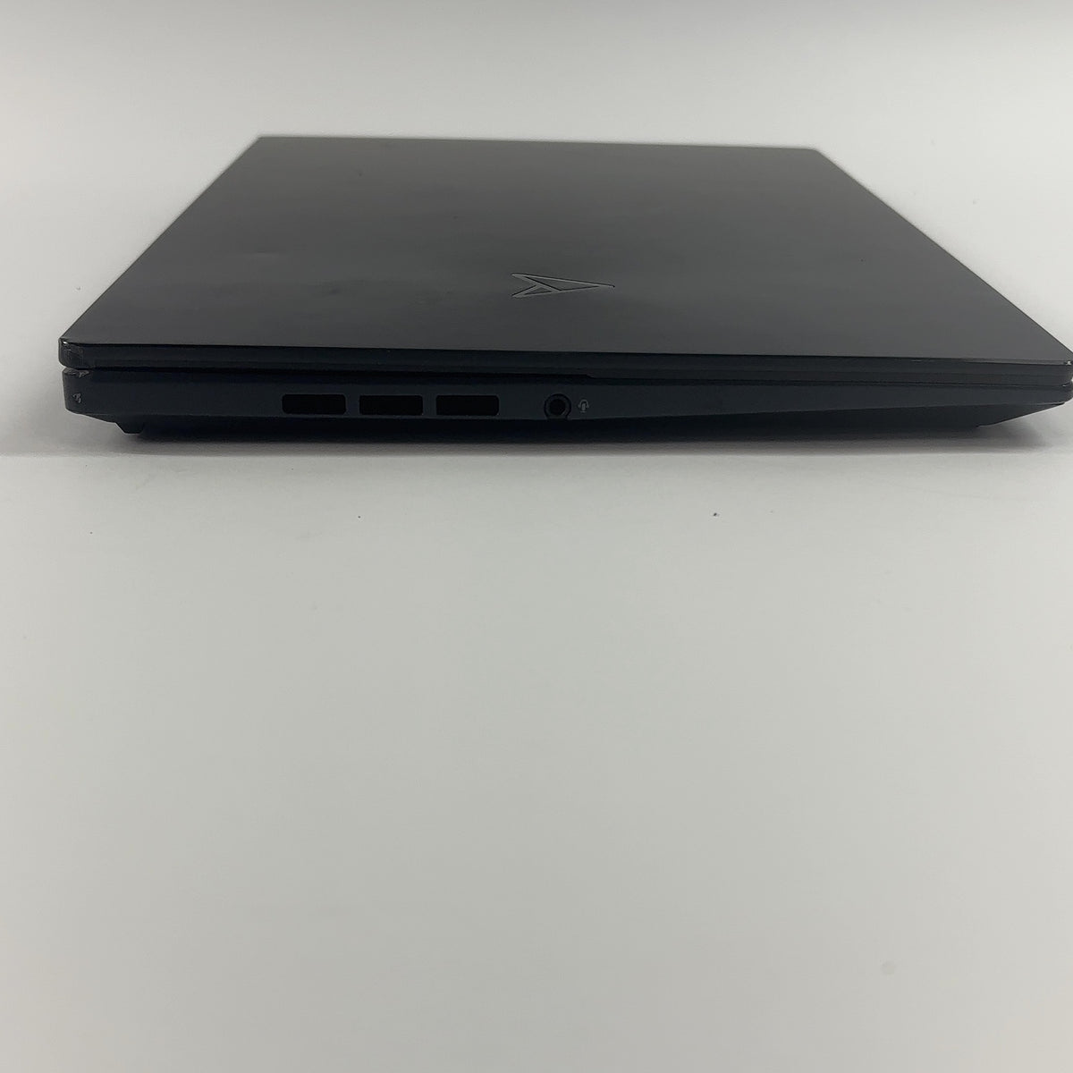 Asus Zenbook Pro 14 Duo  14" i7-12700H 16GB RAM 1TB SSD GeForce RTX 3050 Ti