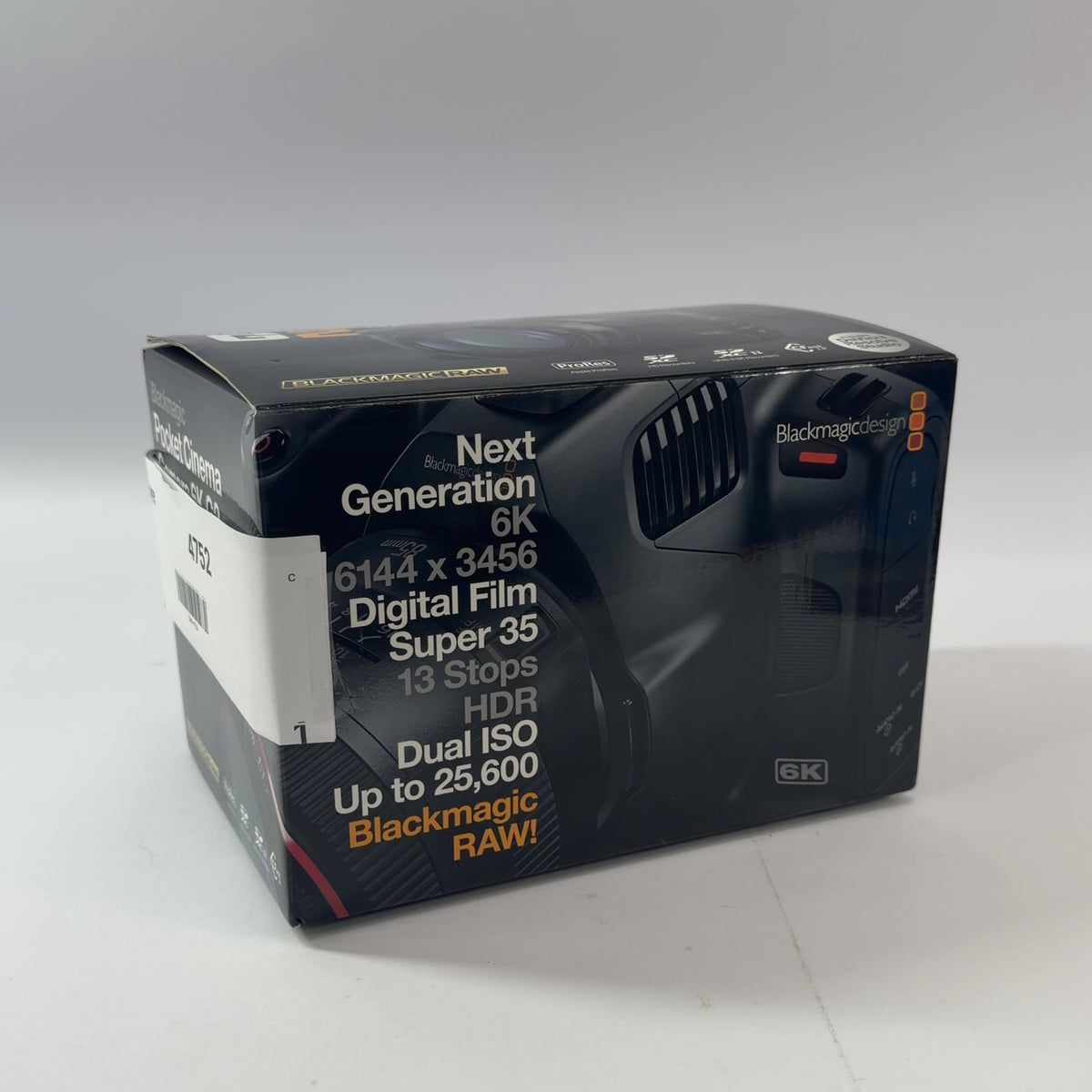 Blackmagic Design Pocket Cinema Camera 6K Pro  21.2MP Cinema Camera