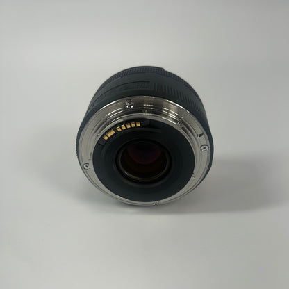 Canon EF 50mm f/1.8 Auto & Manual Lens
