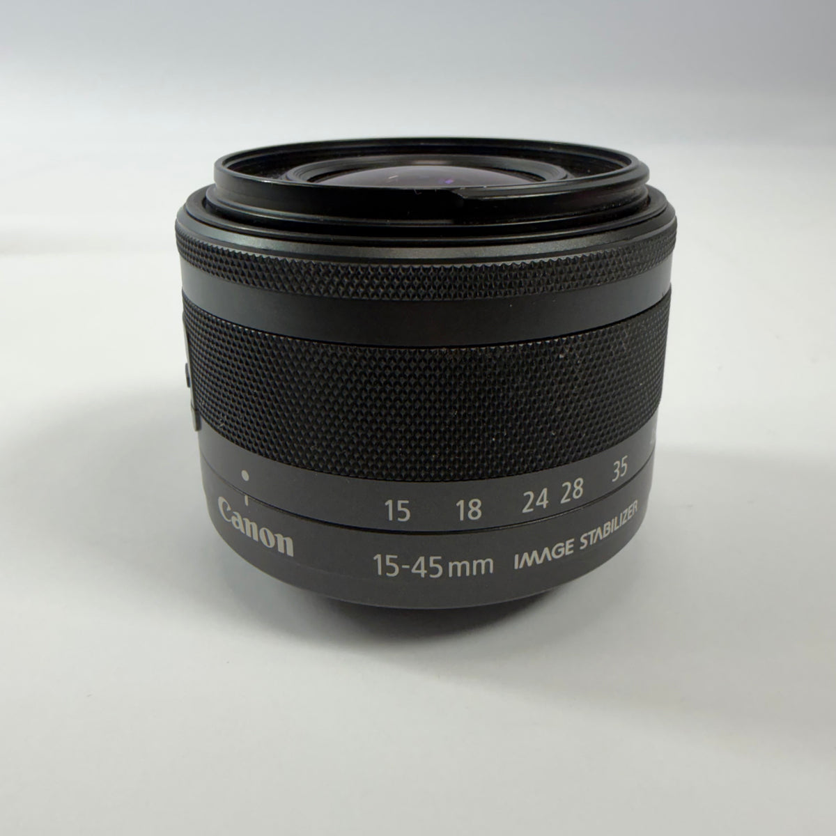 Canon EF-M 15-45mm f/3.5-6.3