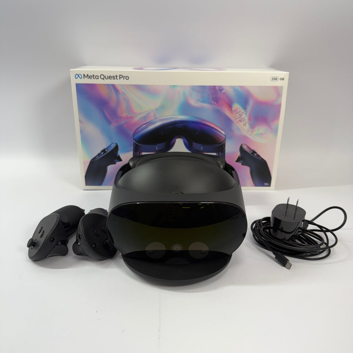 Meta Quest Pro 256GB Standalone All-in-One VR Headset DK94EC